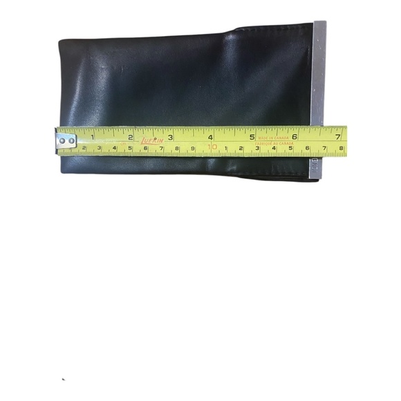 Fendi leather sunglass case - Picture 9 of 16